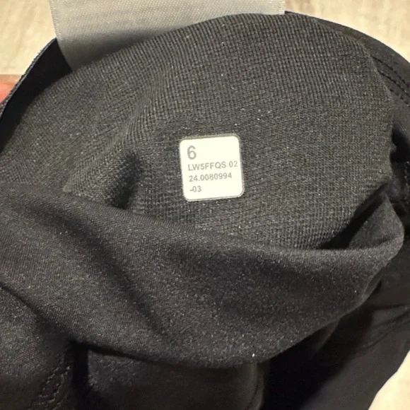 lululemon athletica Breezethrough Black Tights - Picture 5 of 5